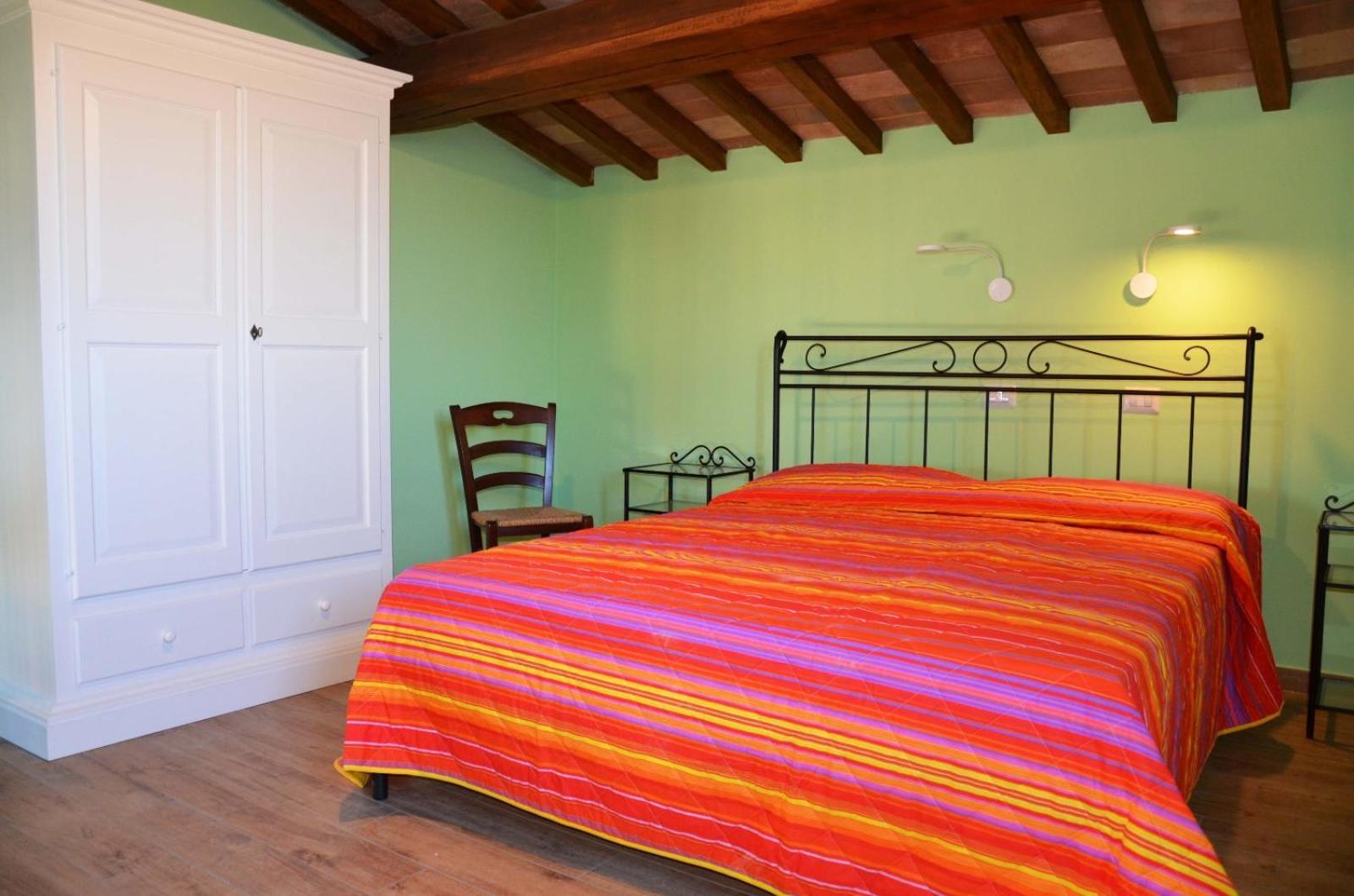 Agriturismo Sant'Angelo Holiday Farm Gualdo Cattaneo Exterior photo